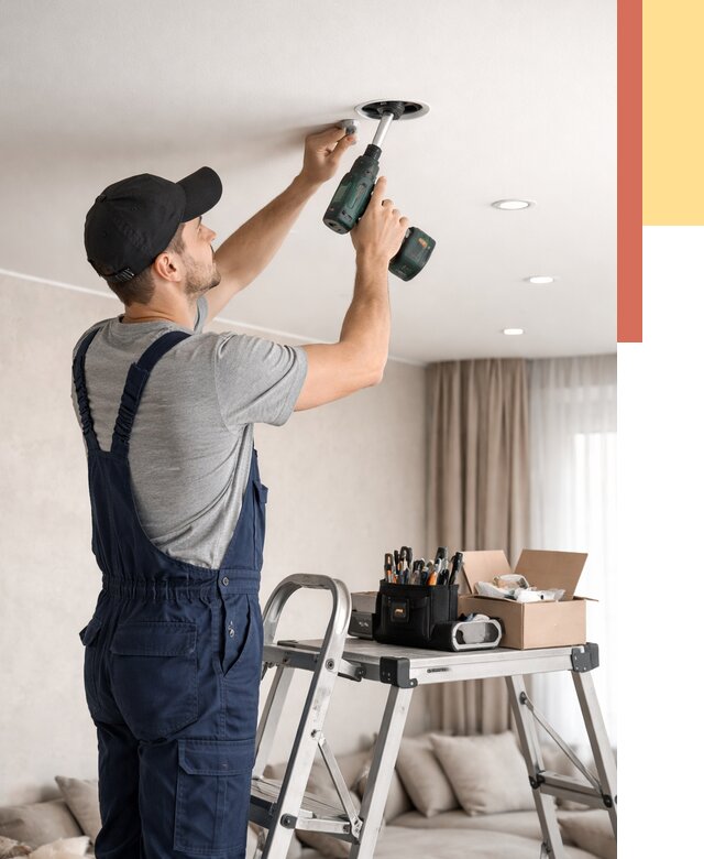 Установка и монтаж точечных светильников в натяжной потолок в Нижнеудинске от 1831 руб. | ОТДЕЛОЧНИК-Нжк