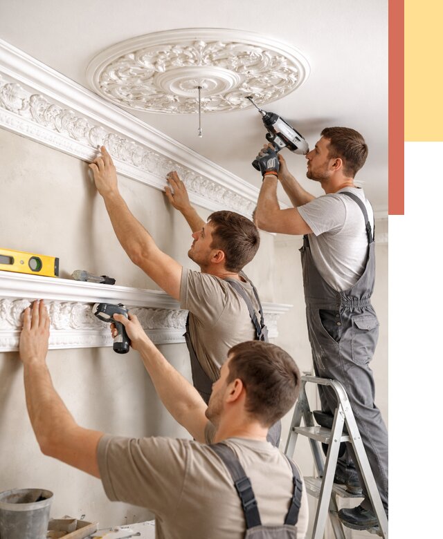 Монтаж лепнины на потолок в Нижнеудинске от 3255 руб. быстро и недорого | ОТДЕЛОЧНИК-Нжк